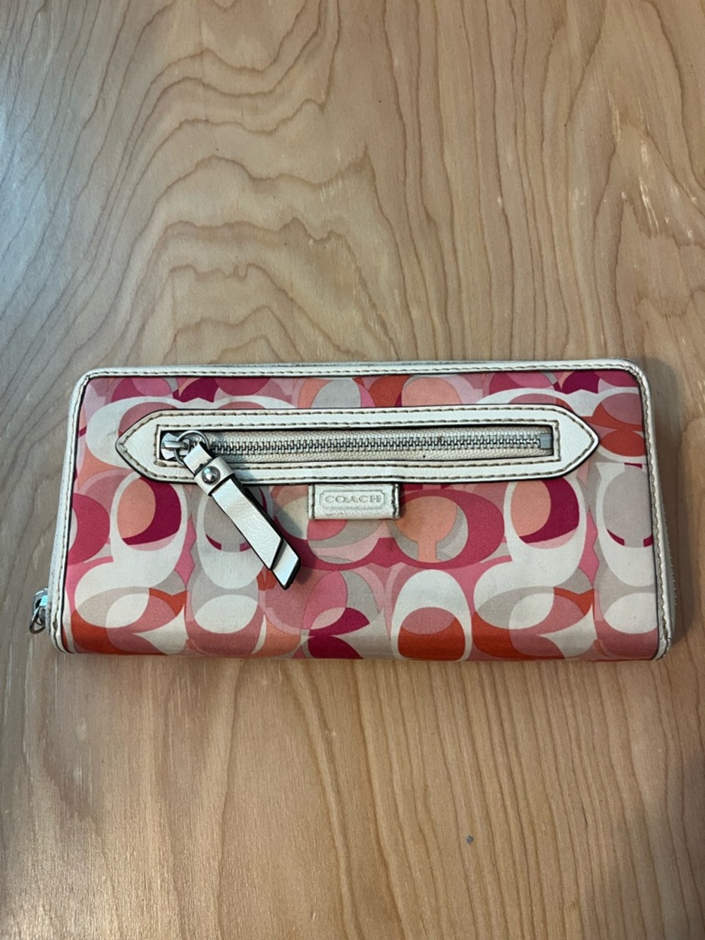 Y2K COACH Pink and Cream Signature Zip Wallet